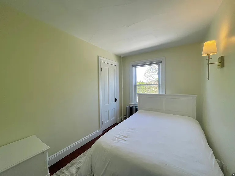 45 Woodlawn Ave #3 — Photo 11