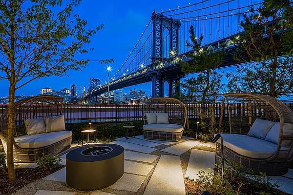Sold by Extell Marketing Group | media 56