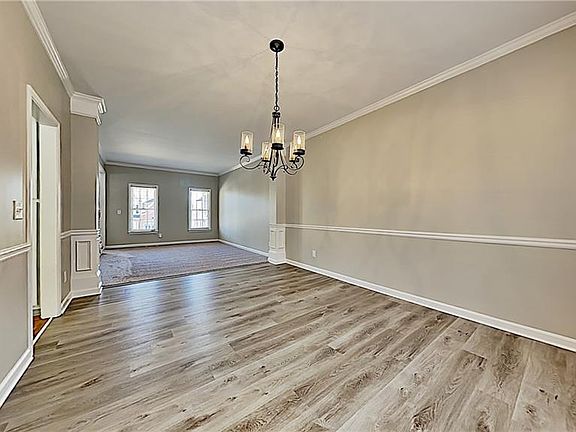 2nd image of 1448 Whisperwood Ln