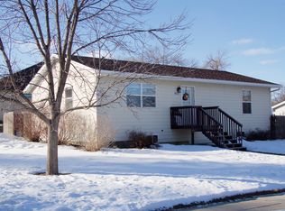 903 3rd St NE, Watertown, SD 57201