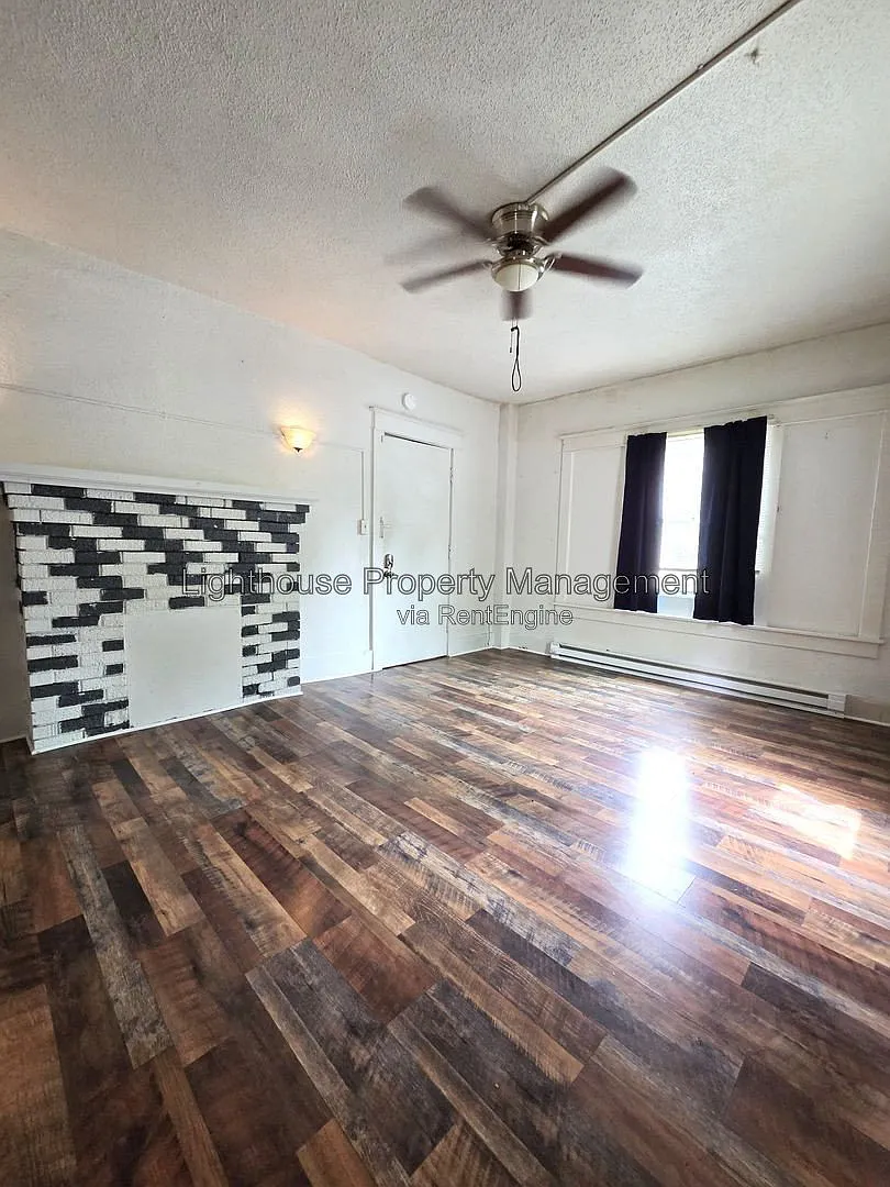 1 bed, 1.0 bath, $925 — Photo 1