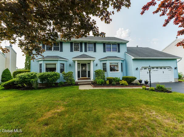 32 Berkshire Drive, Albany, NY 12205