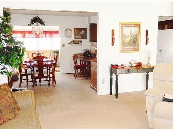 4th image of 3573 Sundart Dr