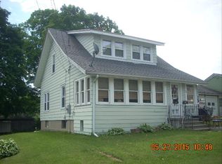 84 Mohegan St, Pittsfield, MA 01201