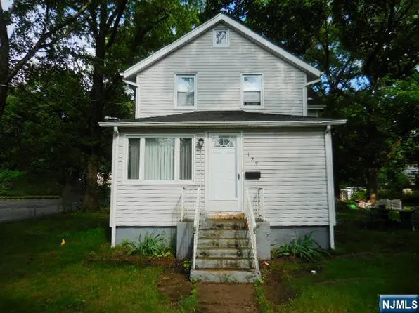 129 Ramapo Valley Rd, Mahwah, NJ 07430