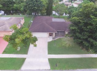 22282 Garrison St, Boca Raton, FL 33428