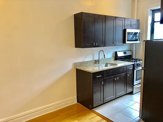 Rented by Silverstreet RE LLC | media 2