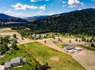 79 Falcon Dr, Boise, ID 83716