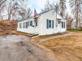 439 Westfield Rd, Holyoke, MA 01040