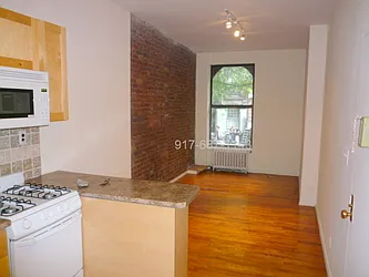 Rented by Chartwell Forest Hills Realty