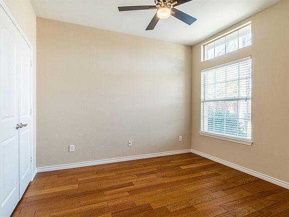 5th image of 1317 Heather Brook Dr