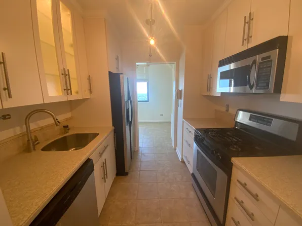 270-10 Grand Central Parkway image 10 of 17