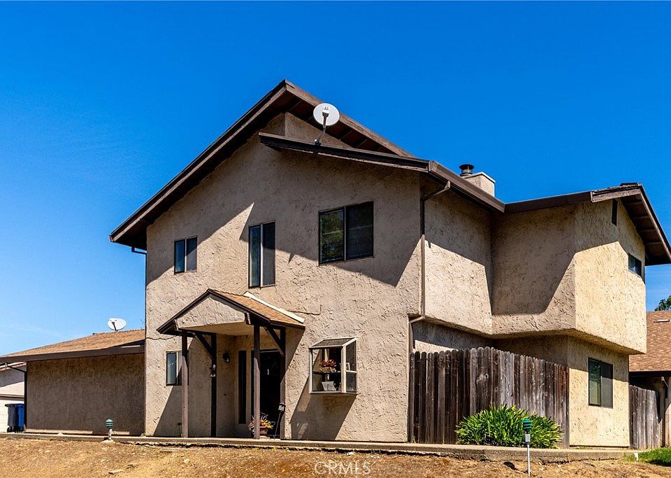 1st image of 1 Segura Dr