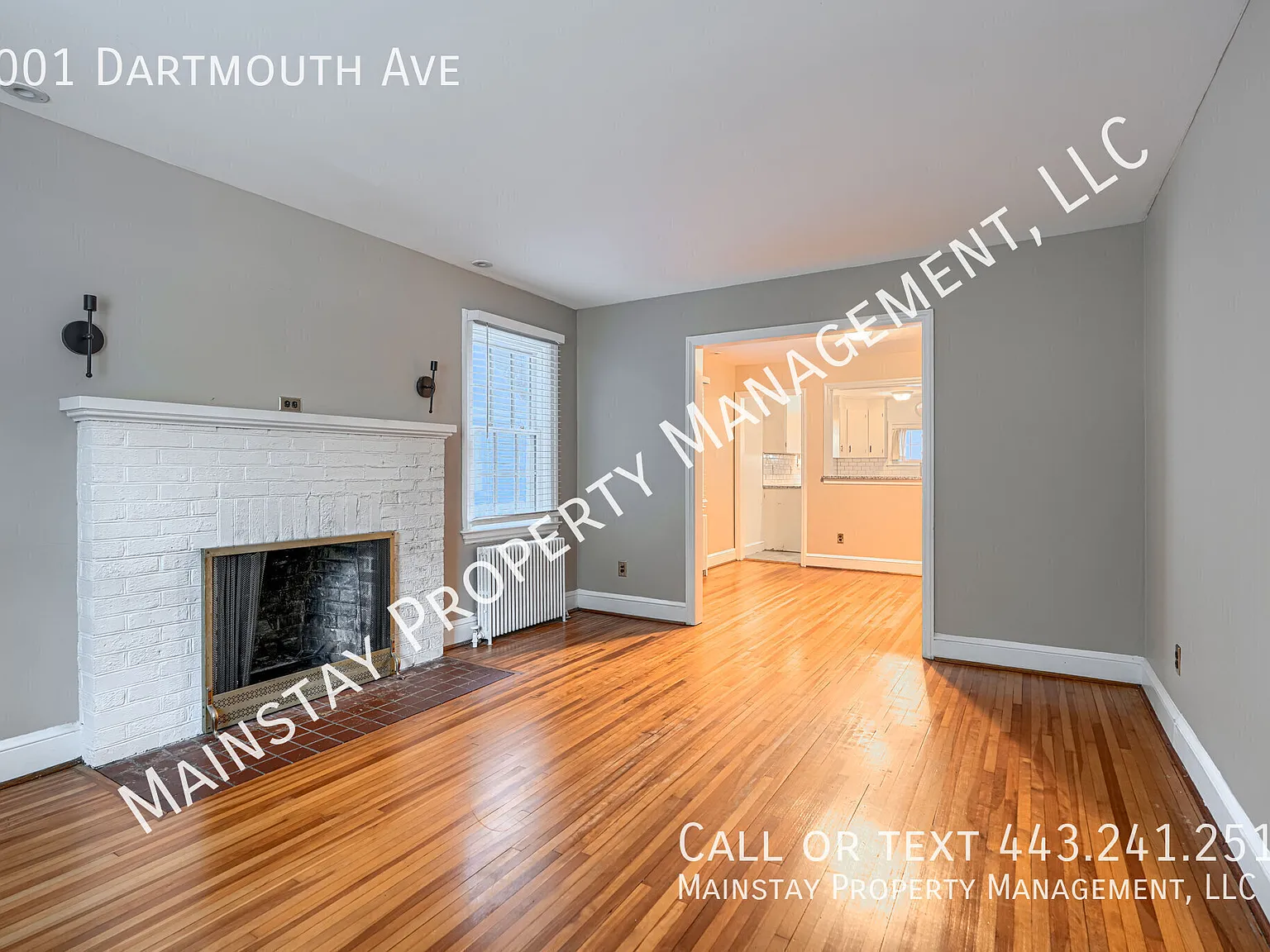 Updated 3 Bed 2 Full Bath Home In College Park! — Photo 4