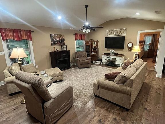 4th image of 12273 Tranquility Ln