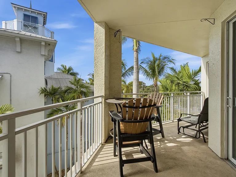 975 NW Flagler Ave #307 — Photo 32