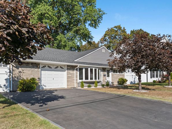 21 Hahn Ave