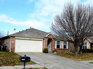 2600 Tar Heel Dr, Fort Worth, TX 76123