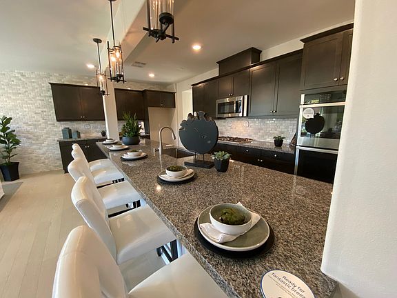 5th image of 26399 Seville Ln