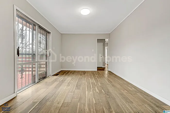 4012 Hazelwood Rd — Photo 12
