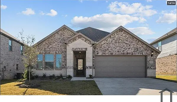 4 bed, 2249 sqft, $2,600 — Photo 2