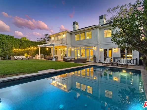 820 Alma Real Dr, Pacific Palisades, CA 90272