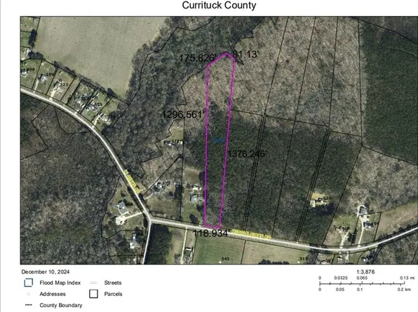5 Middle Gibbs Rd, Knotts Island, NC 27950