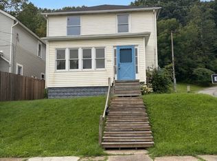 1133 Wade St, Aliquippa, PA 15001