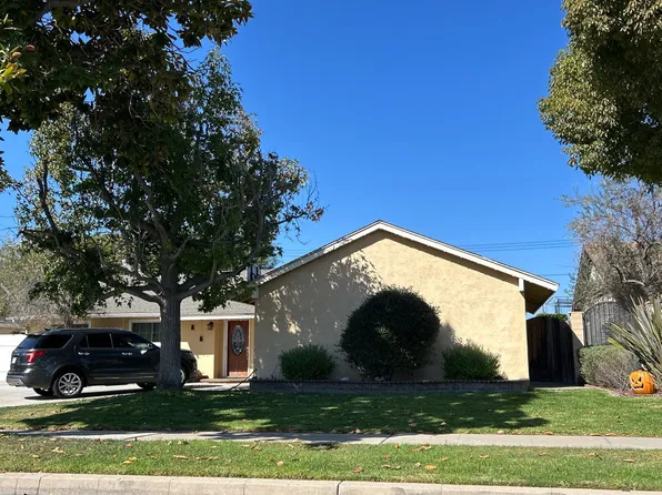 2207 E Trenton Ave, Orange, CA 92867