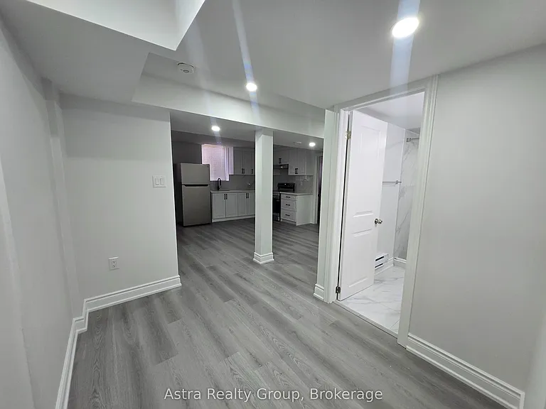 105 Coldwell Bay Cir — Photo 19