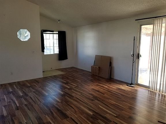 4th image of 80 W Bonanza Pl