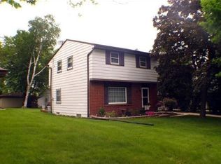 310 W Uncas Ave, Milwaukee, WI 53207