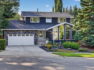 267 Ranch Estates Dr NW, Calgary, AB T3G 1K7