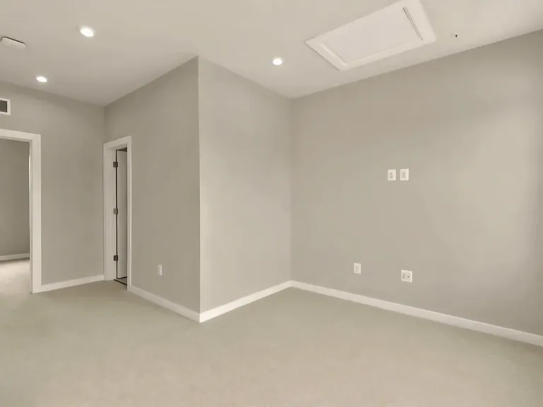 5608 Alpha Ridge Ave — Photo 6