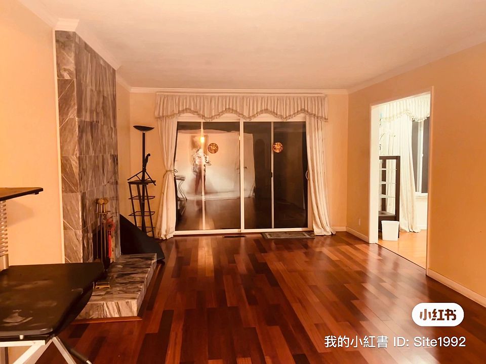 1st image of 5079 Glentree Dr