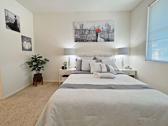 3rd image of 1070 Niguel Ln