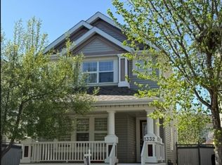 1332 74th St SW, Edmonton, AB T6X 0H1