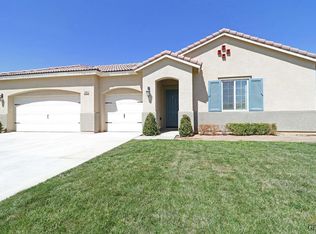 15804 Carparzo Dr, Bakersfield, CA 93314