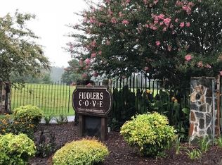 643 The Bear Blvd, Tamassee, SC 29686