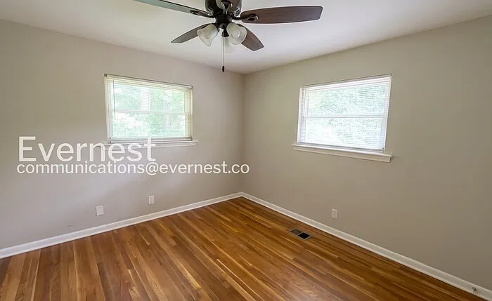 21 Johnson Blvd — Photo 9