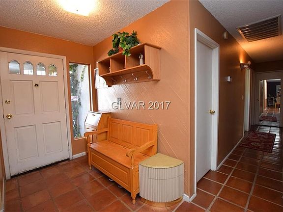 4th image of 4897 Reiter Ave