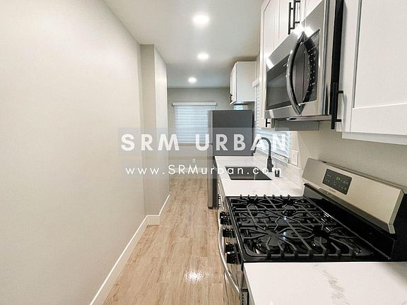2nd image of 3202 30th St