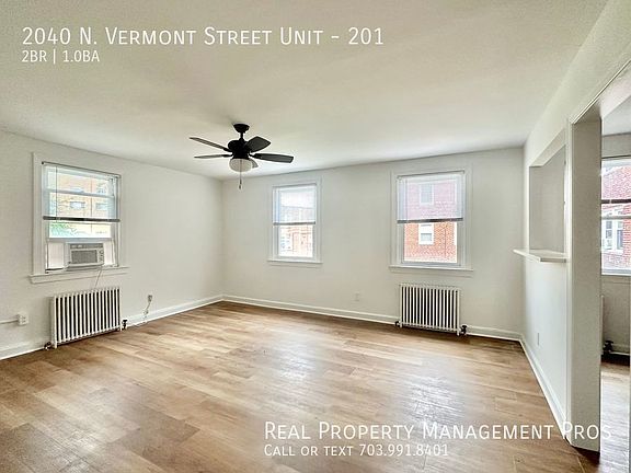 3rd image of 2040 N Vermont St APT 201