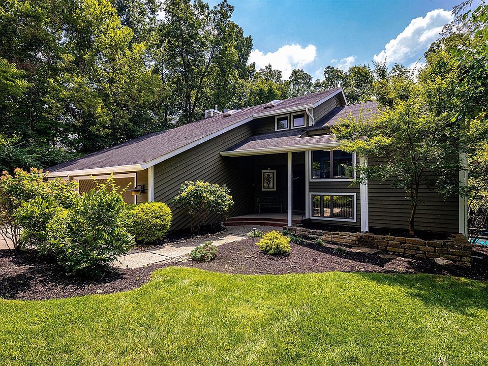 1st image of 5863 Old Forest Ln