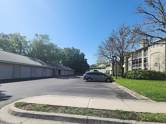 5th image of 600 Ironwood Dr Unit 623