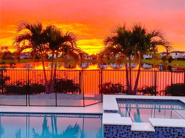 4454 SW 158th Ave, Miami, FL 33185