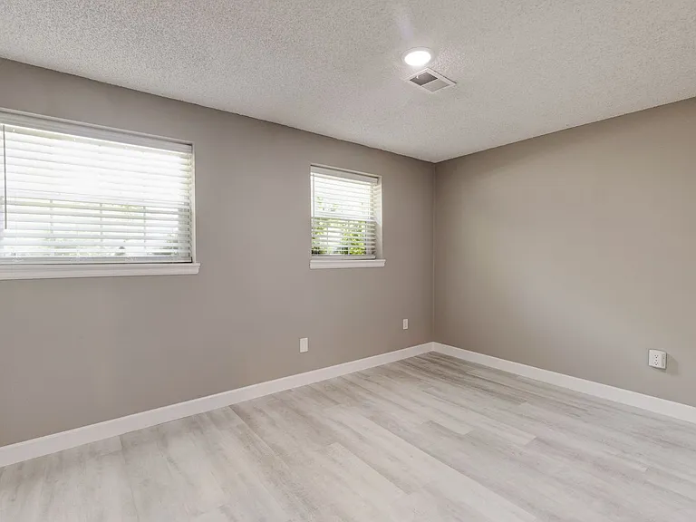 7380 E Easter Ave — Photo 11