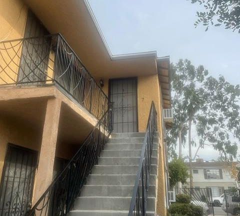 3rd image of 6343 Coldwater Canyon Ave #7