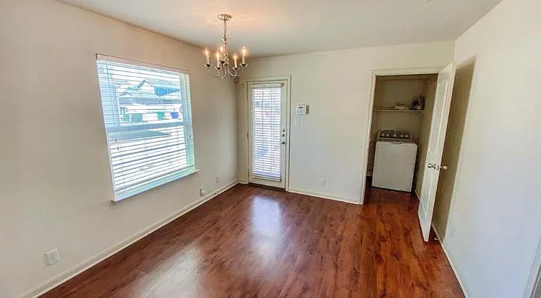 915 Alamo Plaza Dr — Photo 5