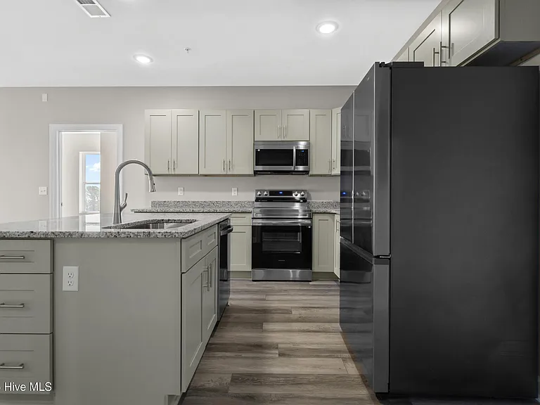 2272 Dolphin Shores Dr SW #203 — Photo 15